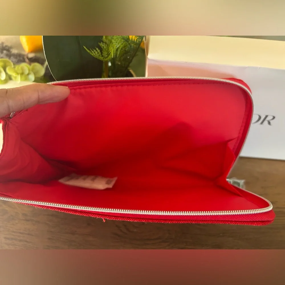 Dior Bright Red Women's Makeup Pouch New❤️💋